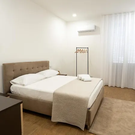 Home1995 Vakantiehuis Palermo