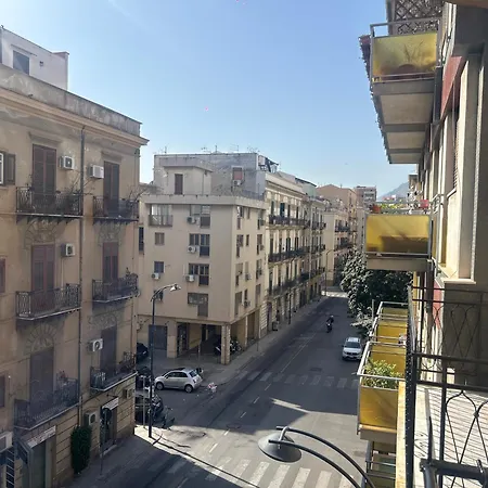 Home1995 Holiday home Palermo